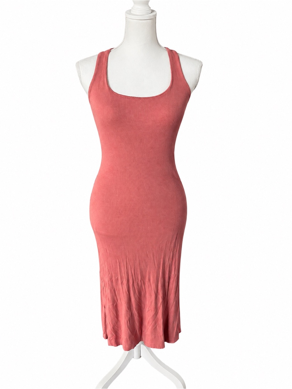 Final Touch Coral Ribbed Scoop-Neck Midi Dress - Picture 1 of 4